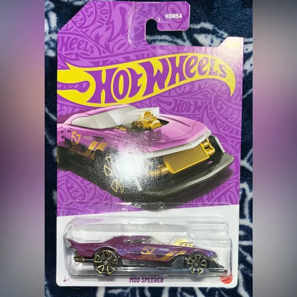 NIB! Hot Wheels 57th Anniversary Pearl & Chrome Mod Speeder #2
